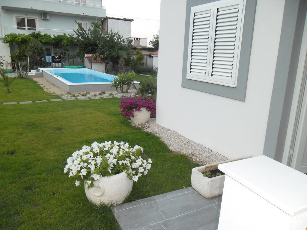 Rooms & Apartments Marinero Бетина Номер фото