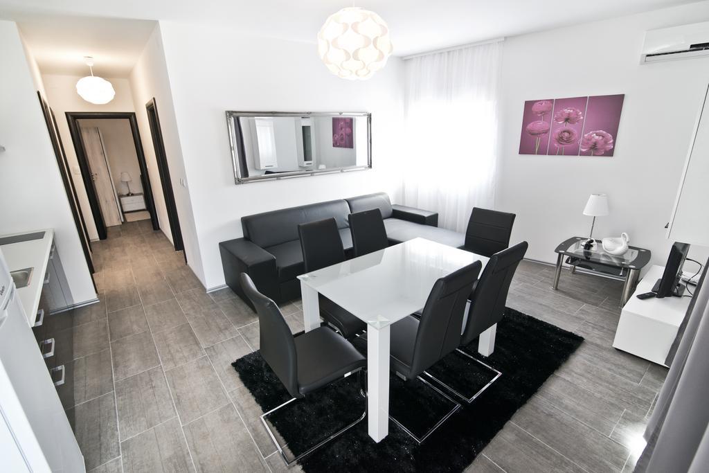 Rooms & Apartments Marinero Бетина Екстер'єр фото