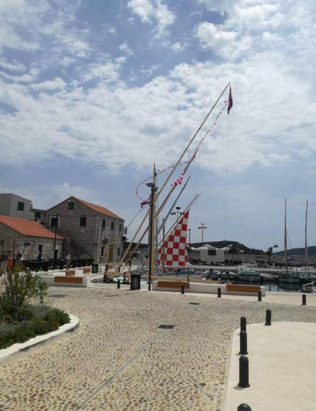 Rooms & Apartments Marinero Бетина Екстер'єр фото