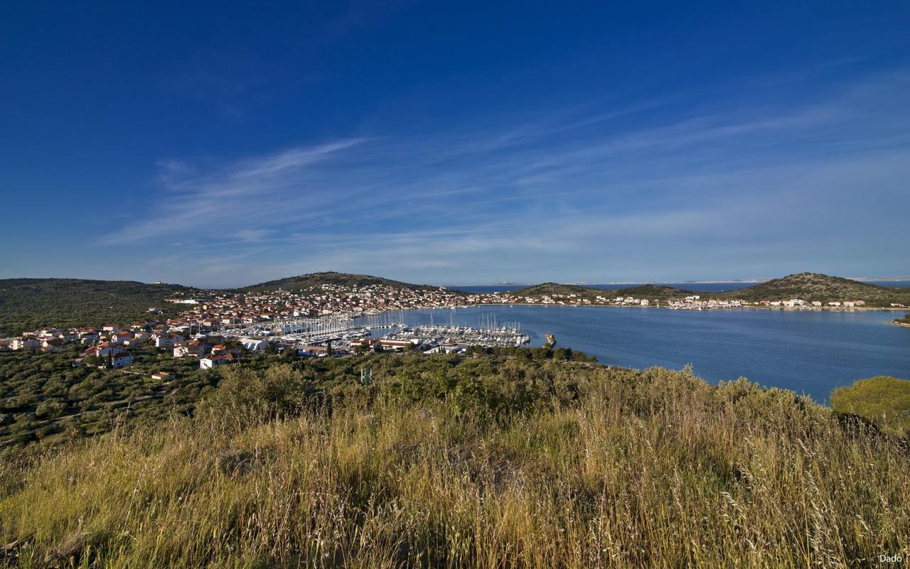 Rooms & Apartments Marinero Бетина Екстер'єр фото